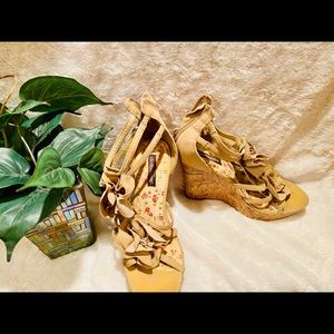 Tan ankle wedge